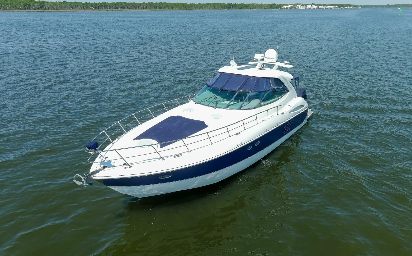 2005 Cruisers Yachts 500 Express — photo 16