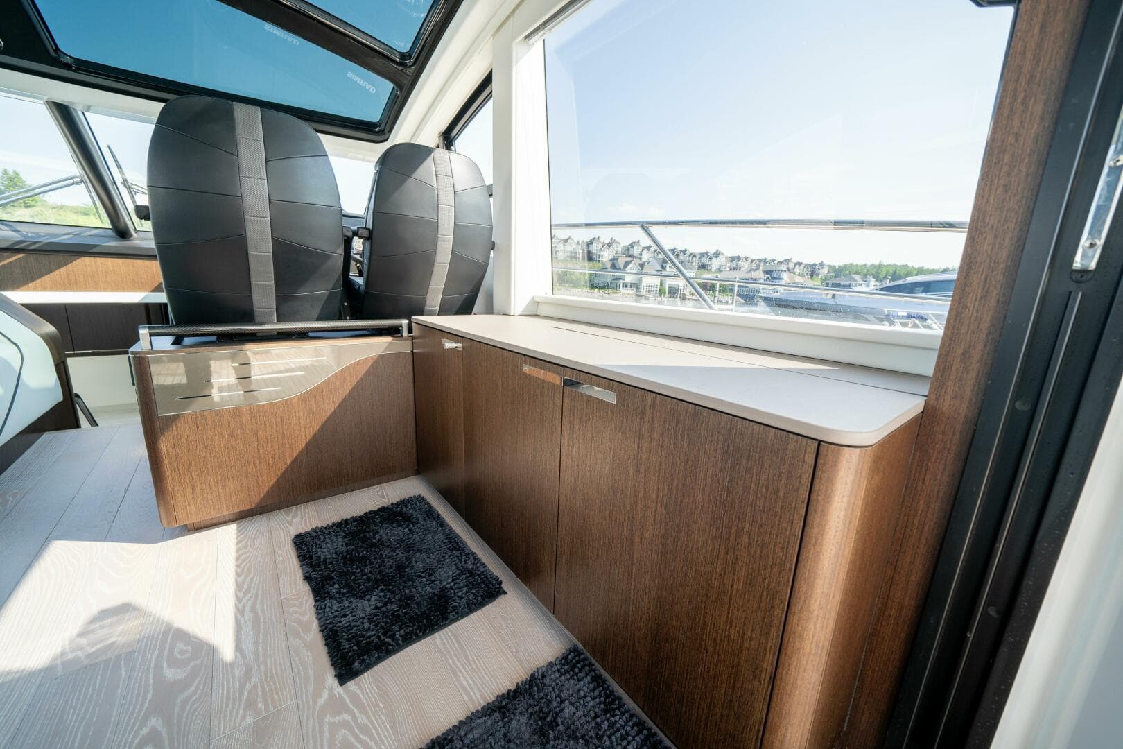 2022 Sunseeker 60 Predator Evo — photo 20