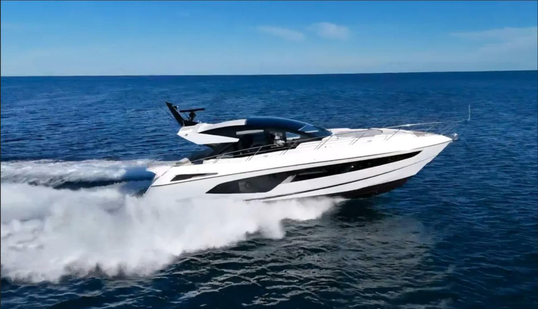 2022 Sunseeker 60 Predator Evo — photo 3