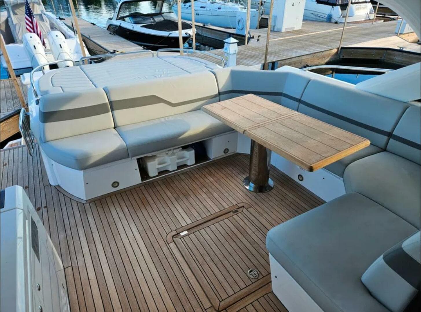 2022 Sunseeker 60 Predator Evo — photo 13