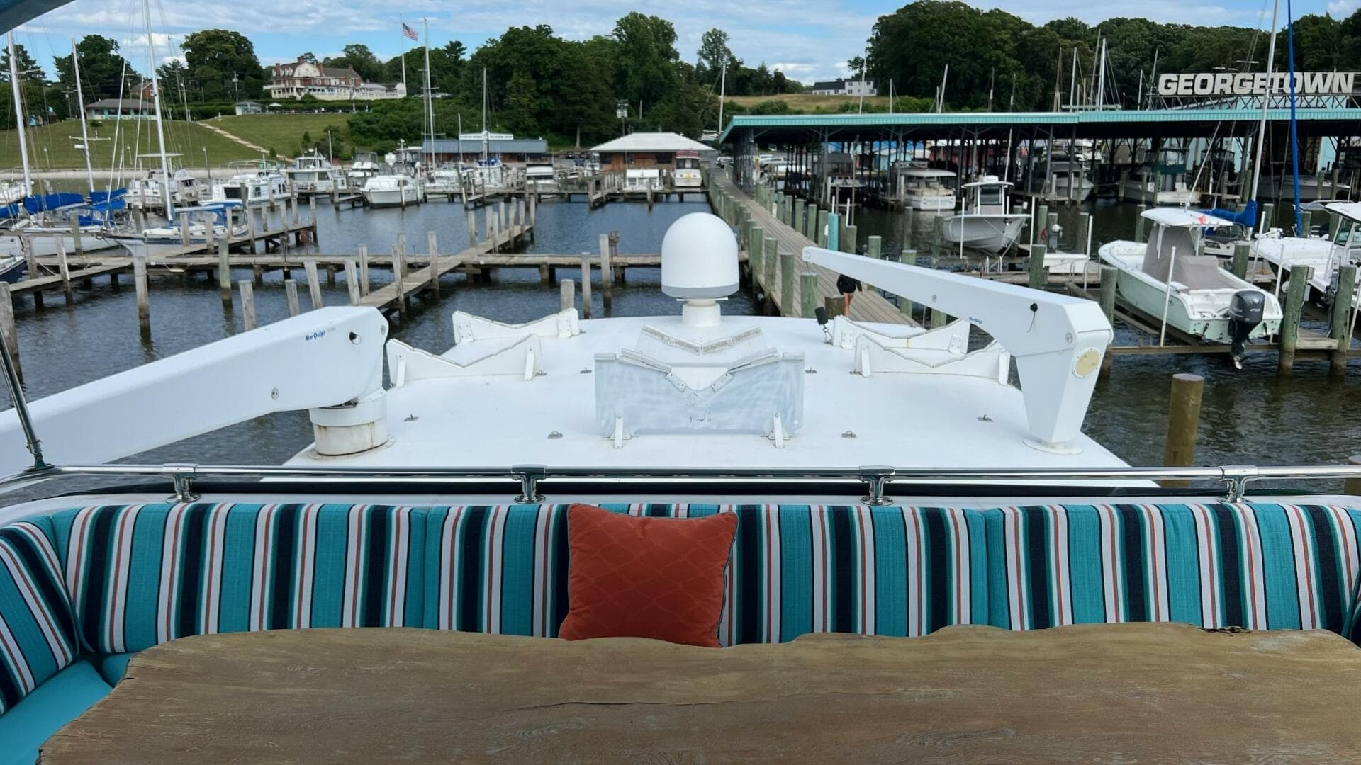 1987 Hatteras Motor Yacht — photo 5