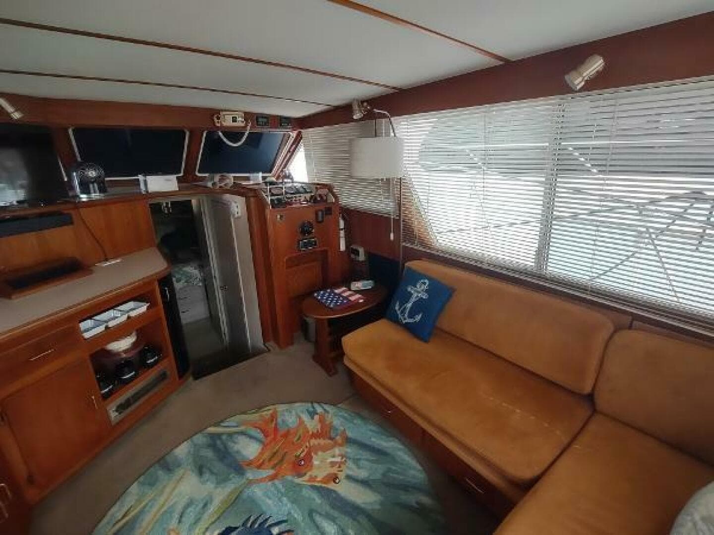 1988 Tollycraft 34 Sport Sedan — photo 3