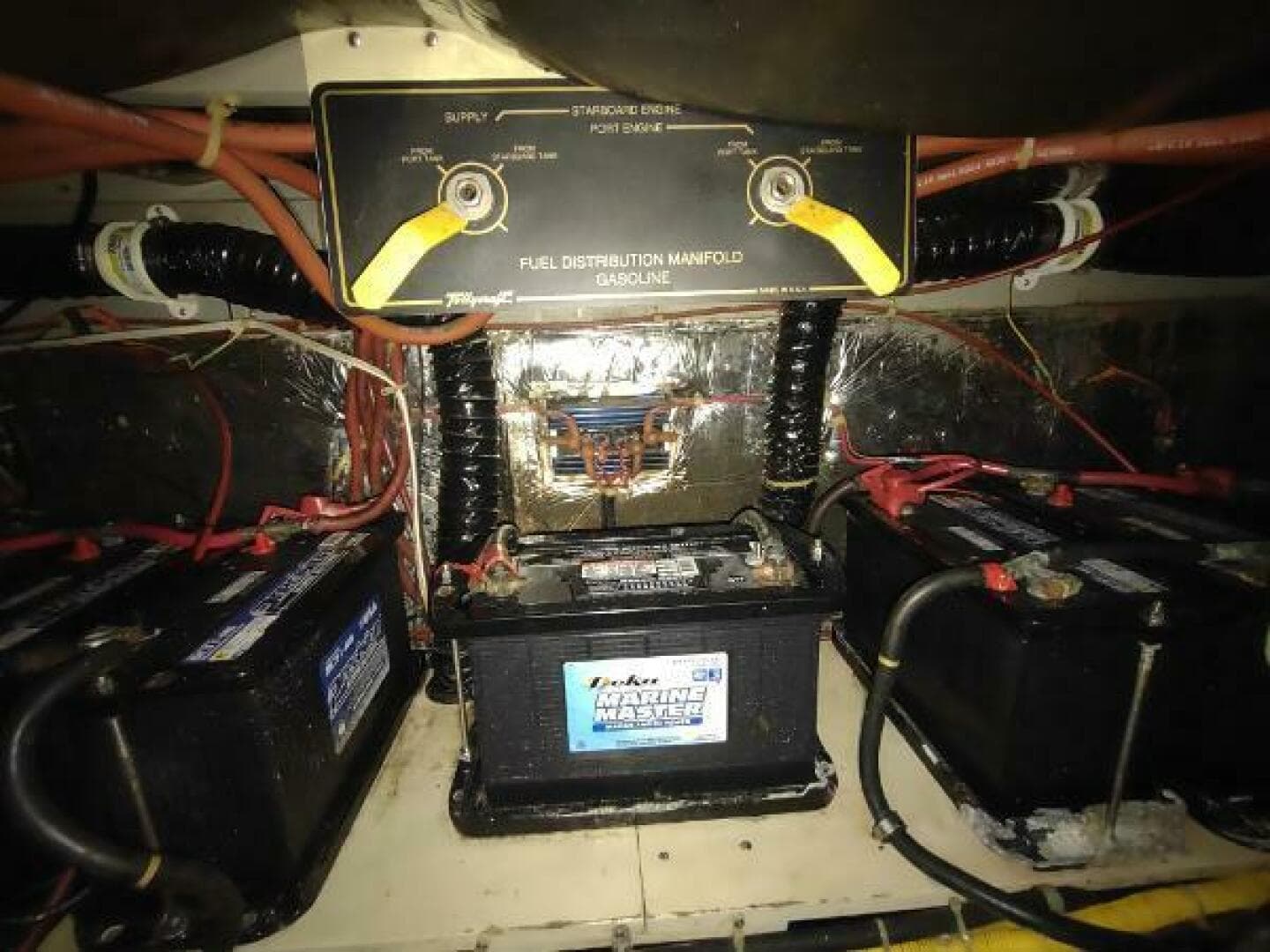 1988 Tollycraft 34 Sport Sedan — photo 42