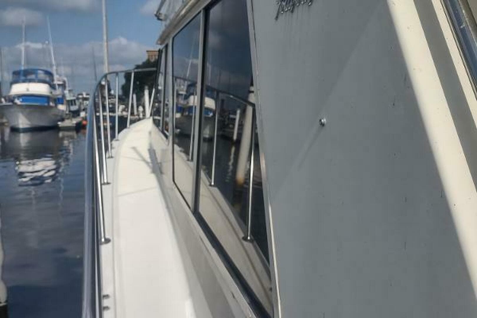 1988 Tollycraft 34 Sport Sedan — photo 48