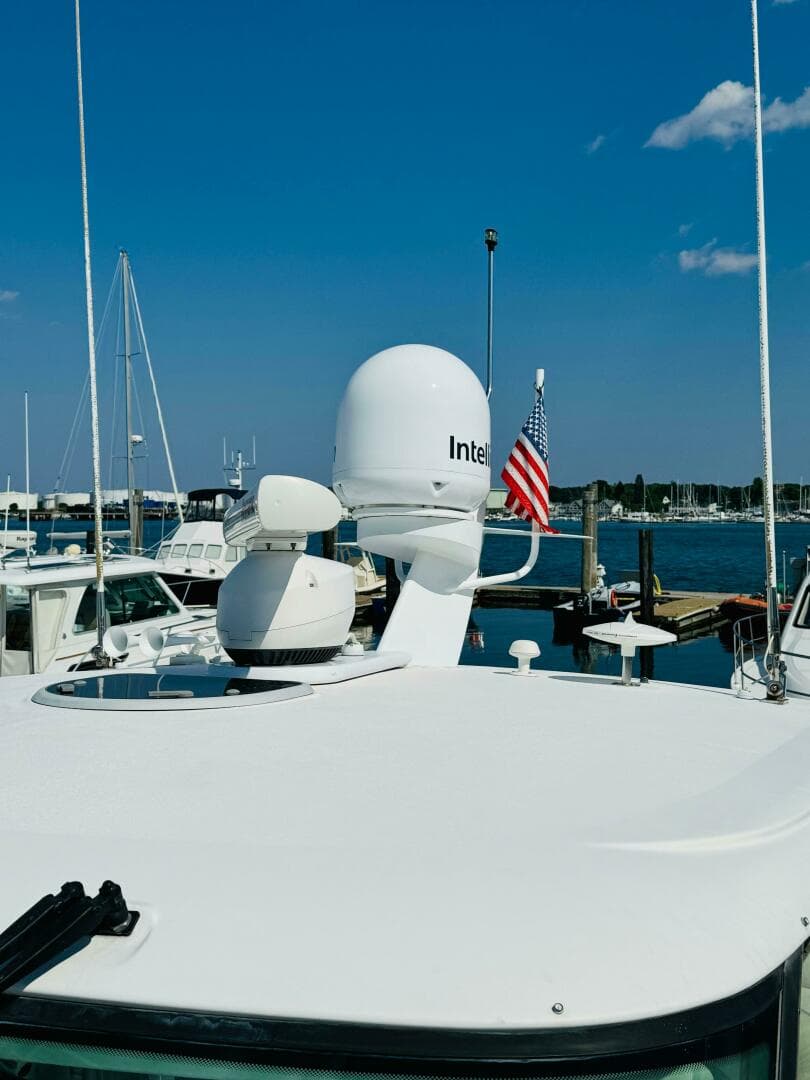 2007 Tiara Yachts 3900 Sovran — photo 36