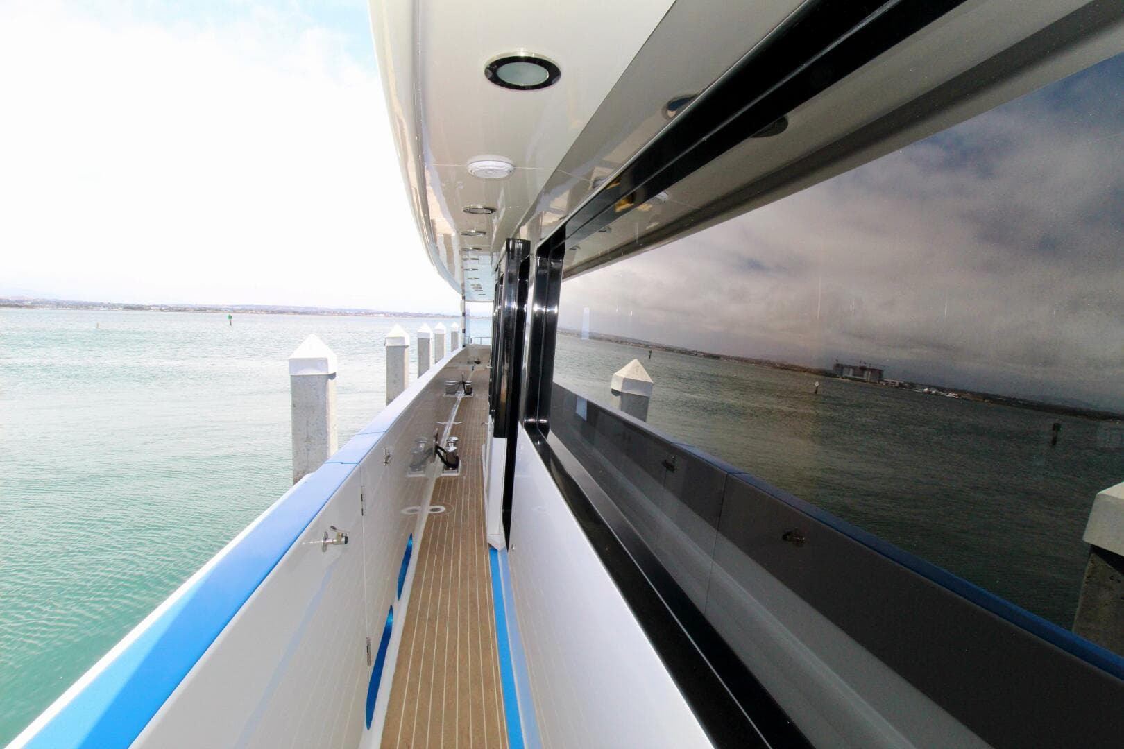 2002 Cheoy Lee Global Series Long — photo 32