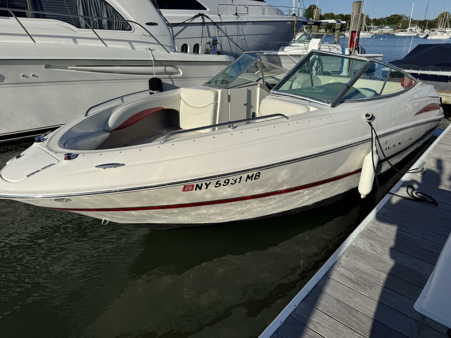 2004 Maxum 2400 SCR — photo 15