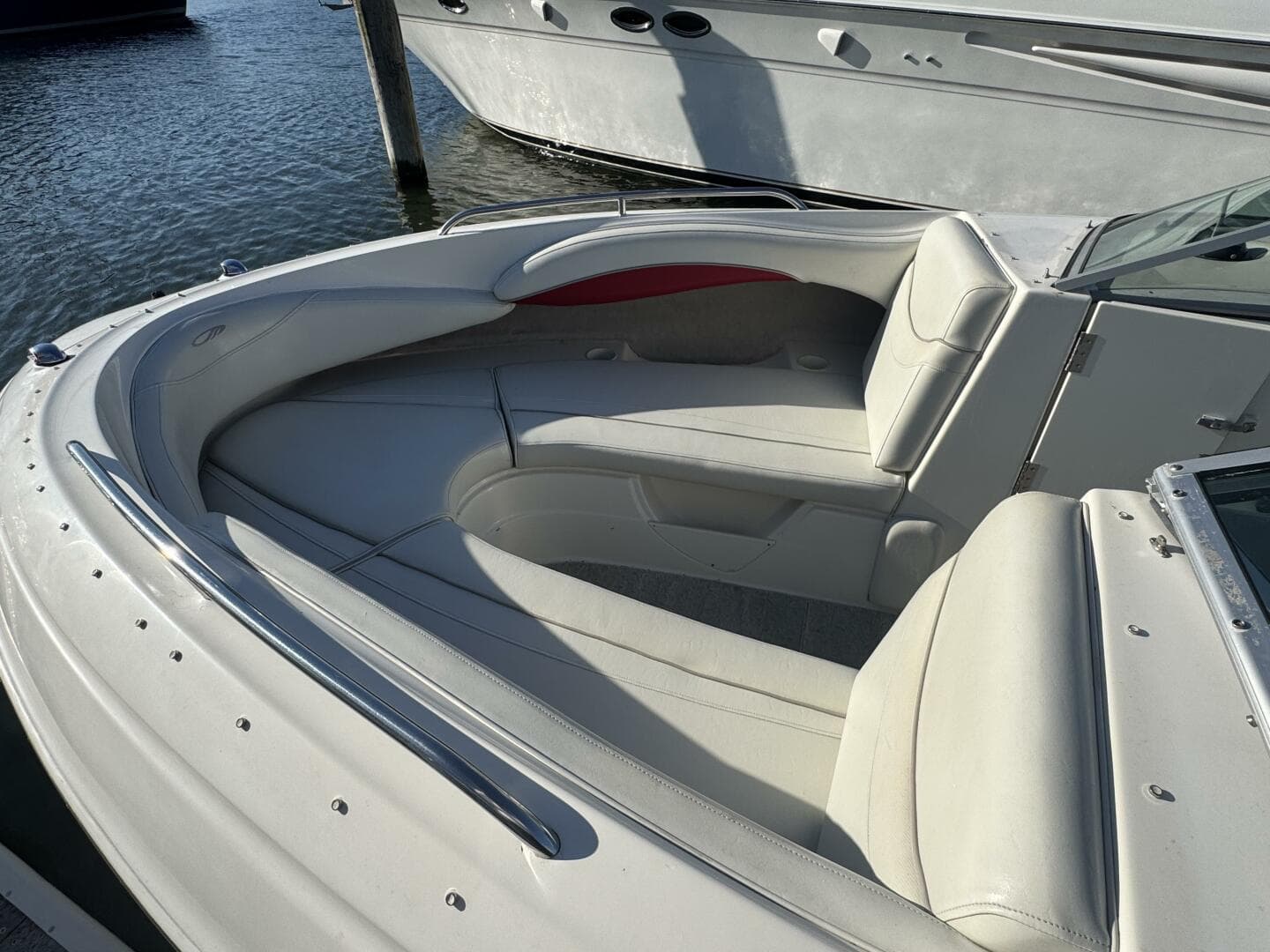 2004 Maxum 2400 SCR — photo 20