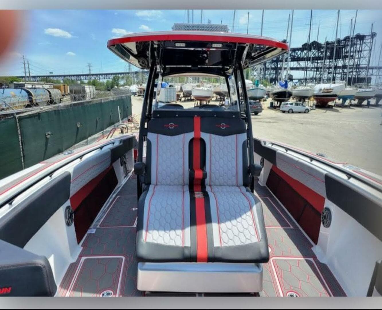 2022 Fountain 38 Sc — photo 9