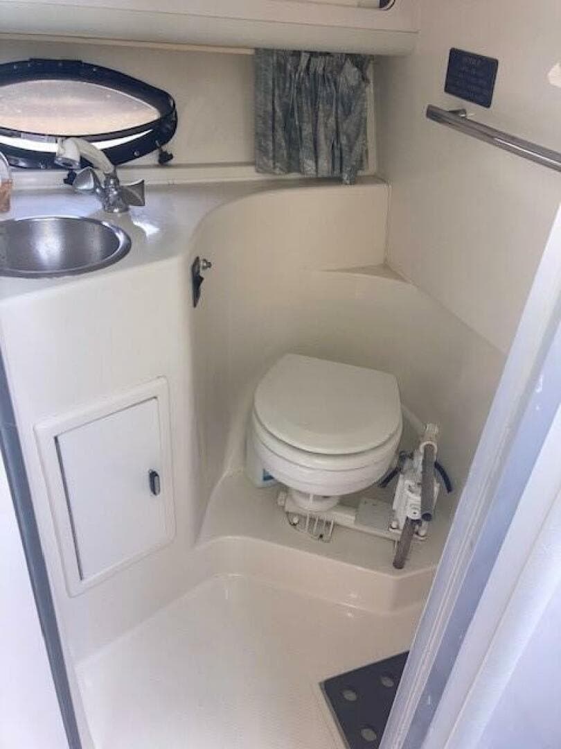 1992 Tiara Sport — photo 21