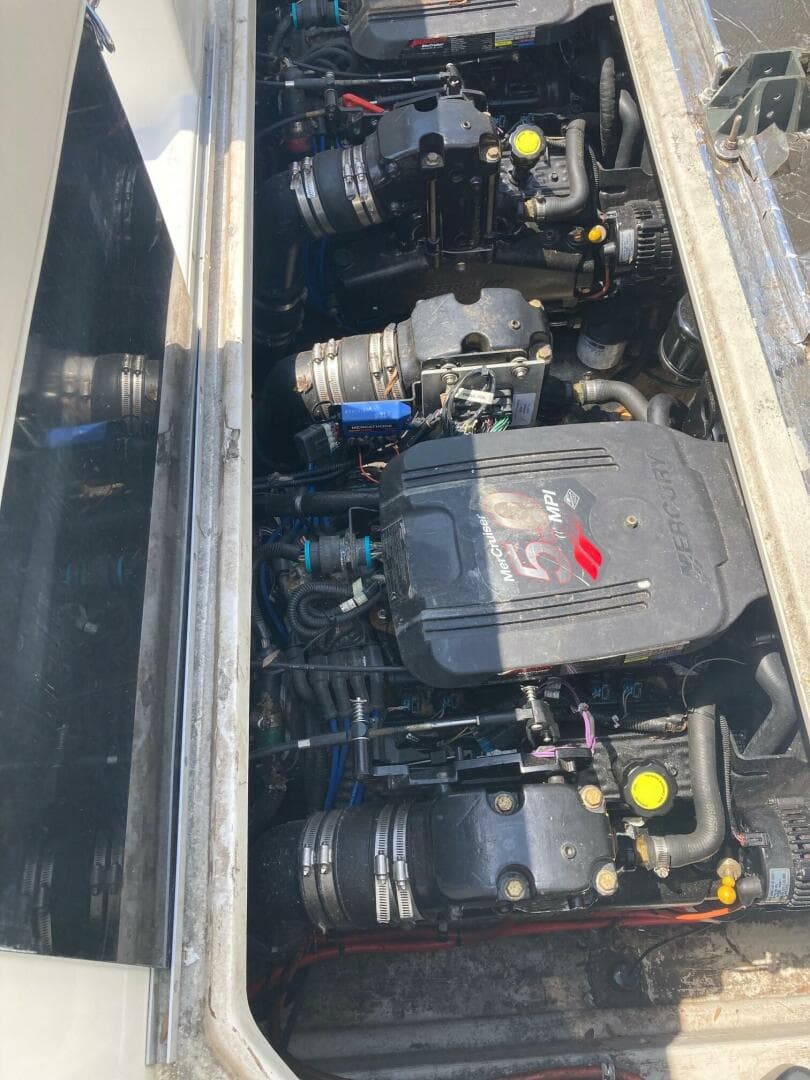 1992 Tiara Sport — photo 28