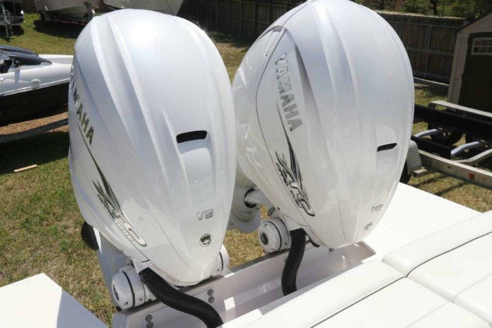 2022 Regal LX 36 — photo 24