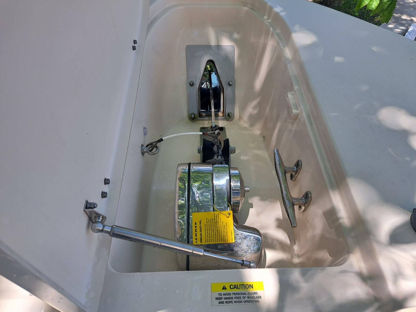 2018 Grady-White Freedom 285 — photo 37