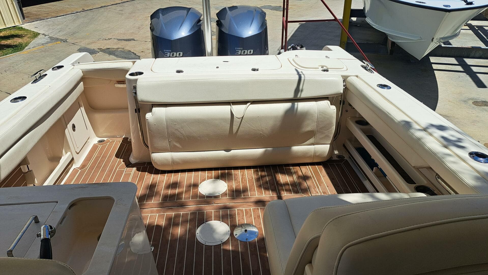 2018 Grady-White Freedom 285 — photo 31