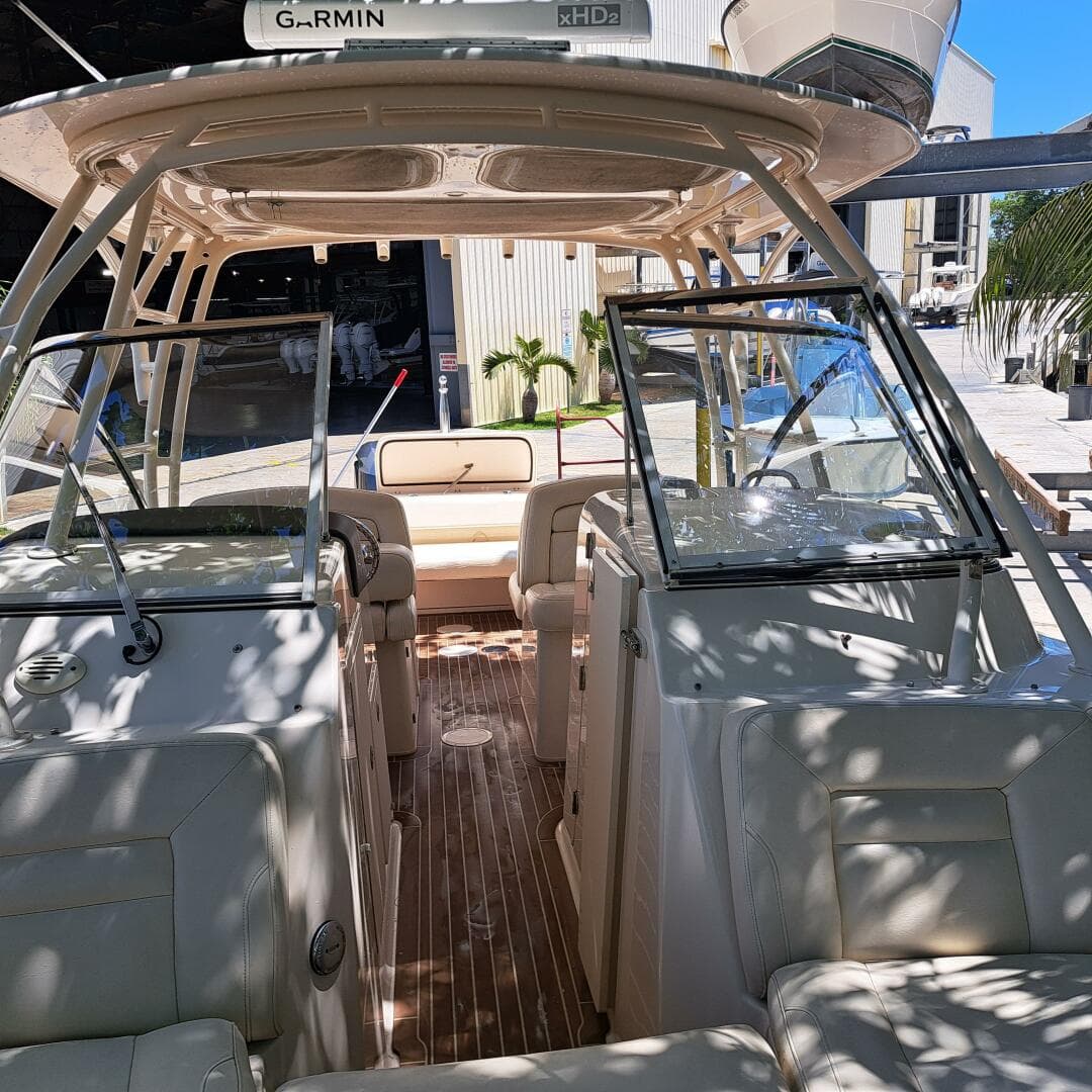 2018 Grady-White Freedom 285 — photo 14