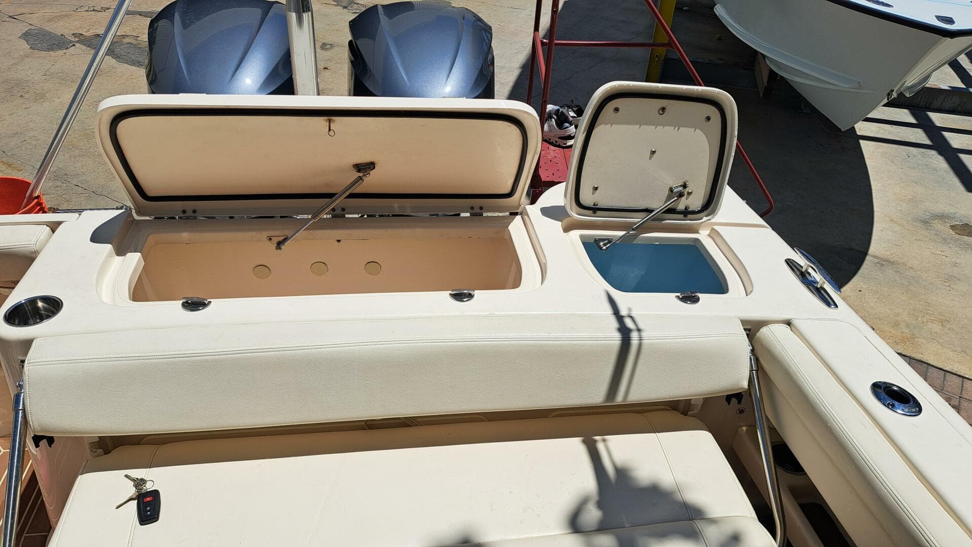 2018 Grady-White Freedom 285 — photo 32