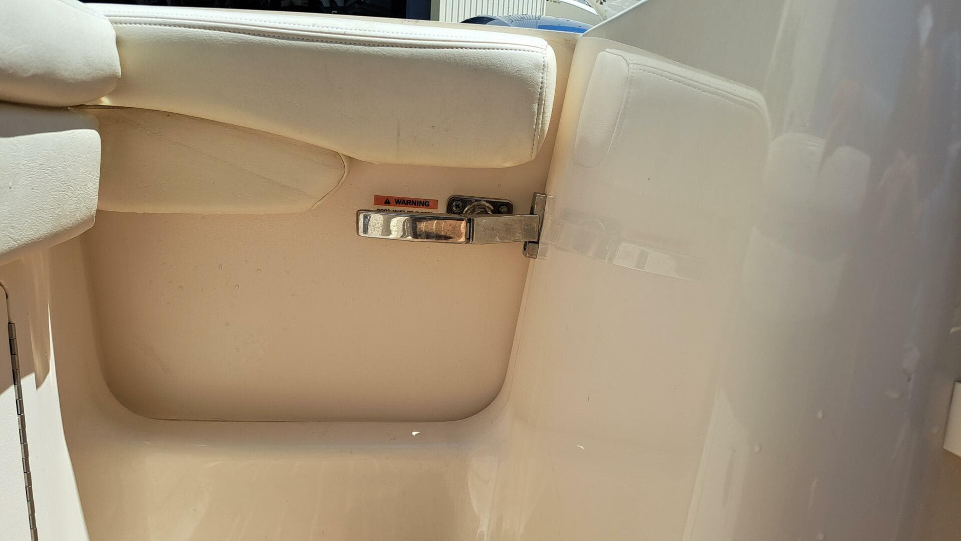 2018 Grady-White Freedom 285 — photo 35