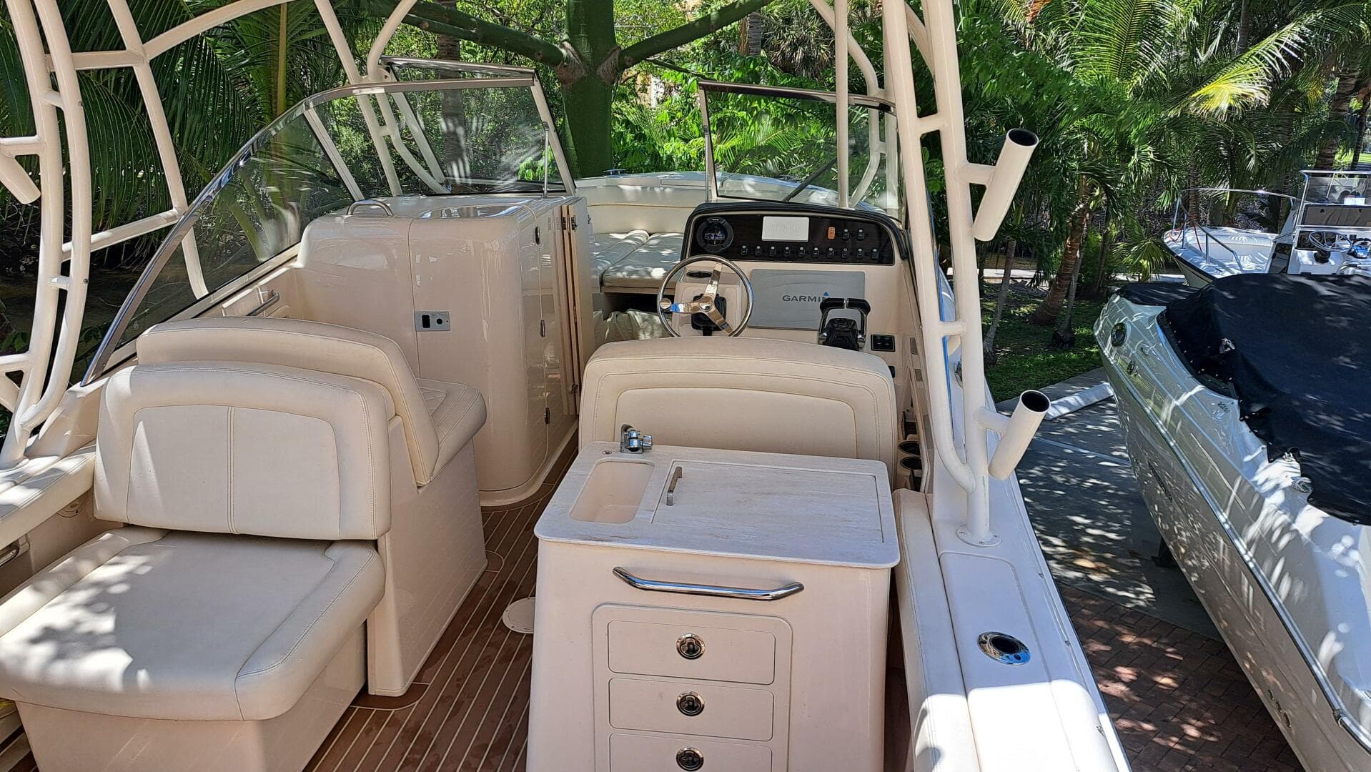 2018 Grady-White Freedom 285 — photo 27