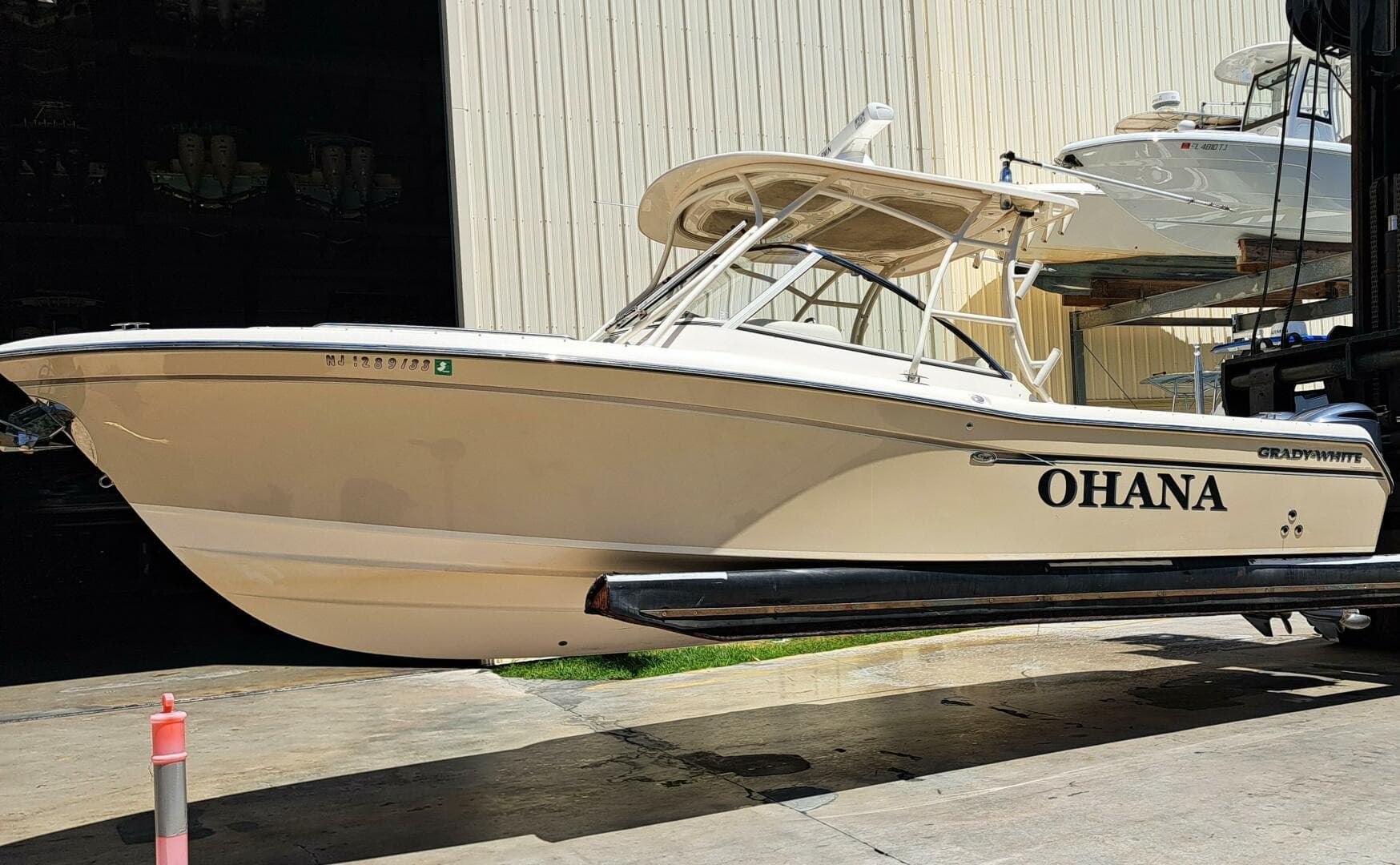 2018 Grady-White Freedom 285 — photo 1