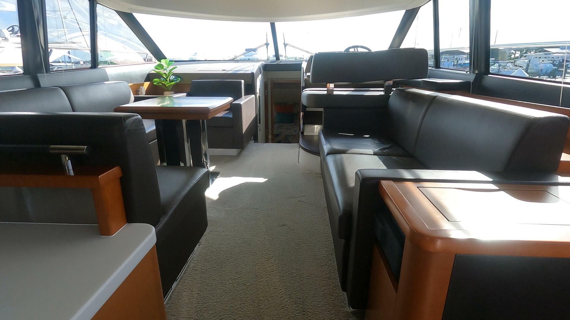 2015 Prestige — photo 19