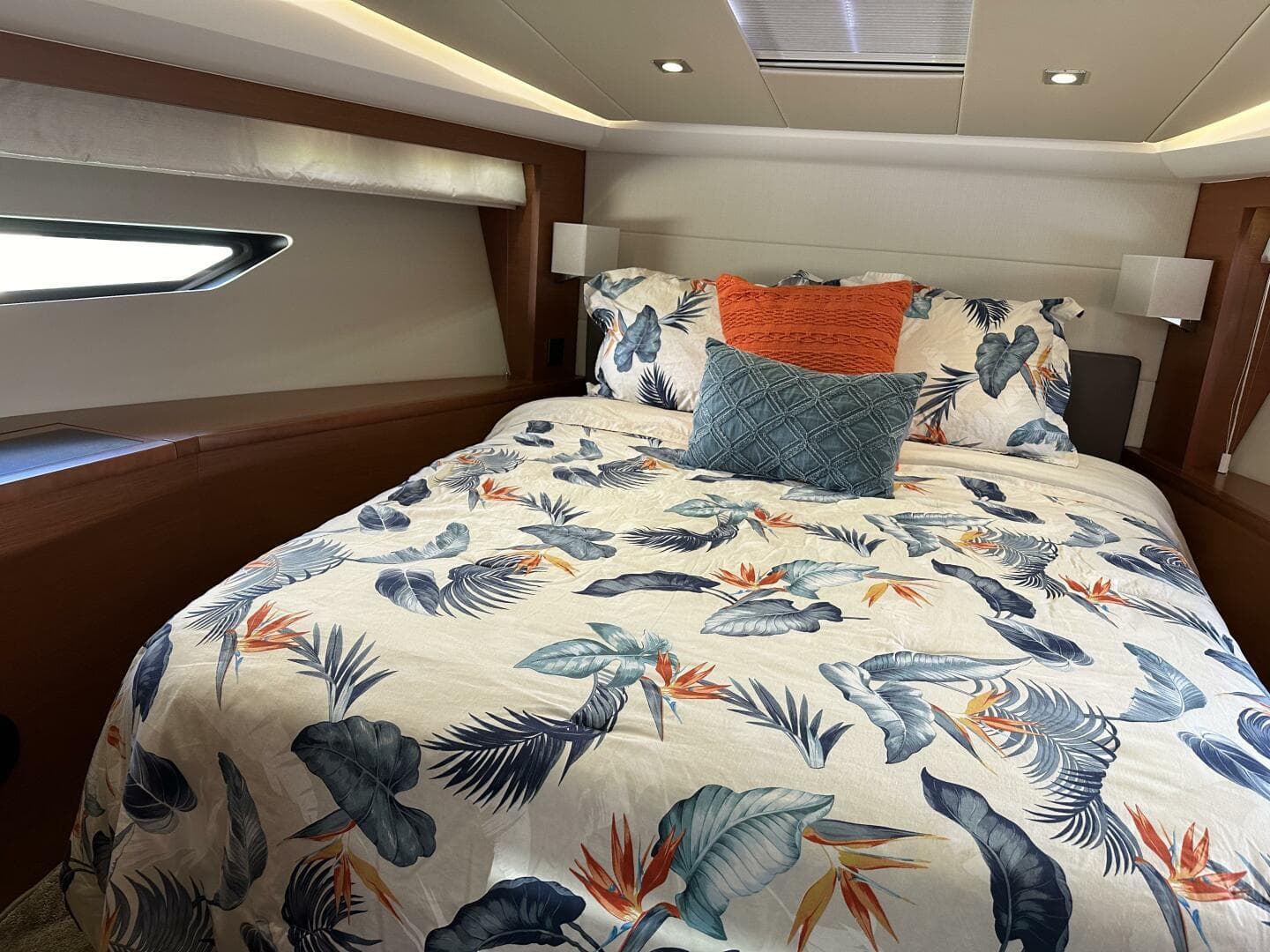 2015 Prestige — photo 28