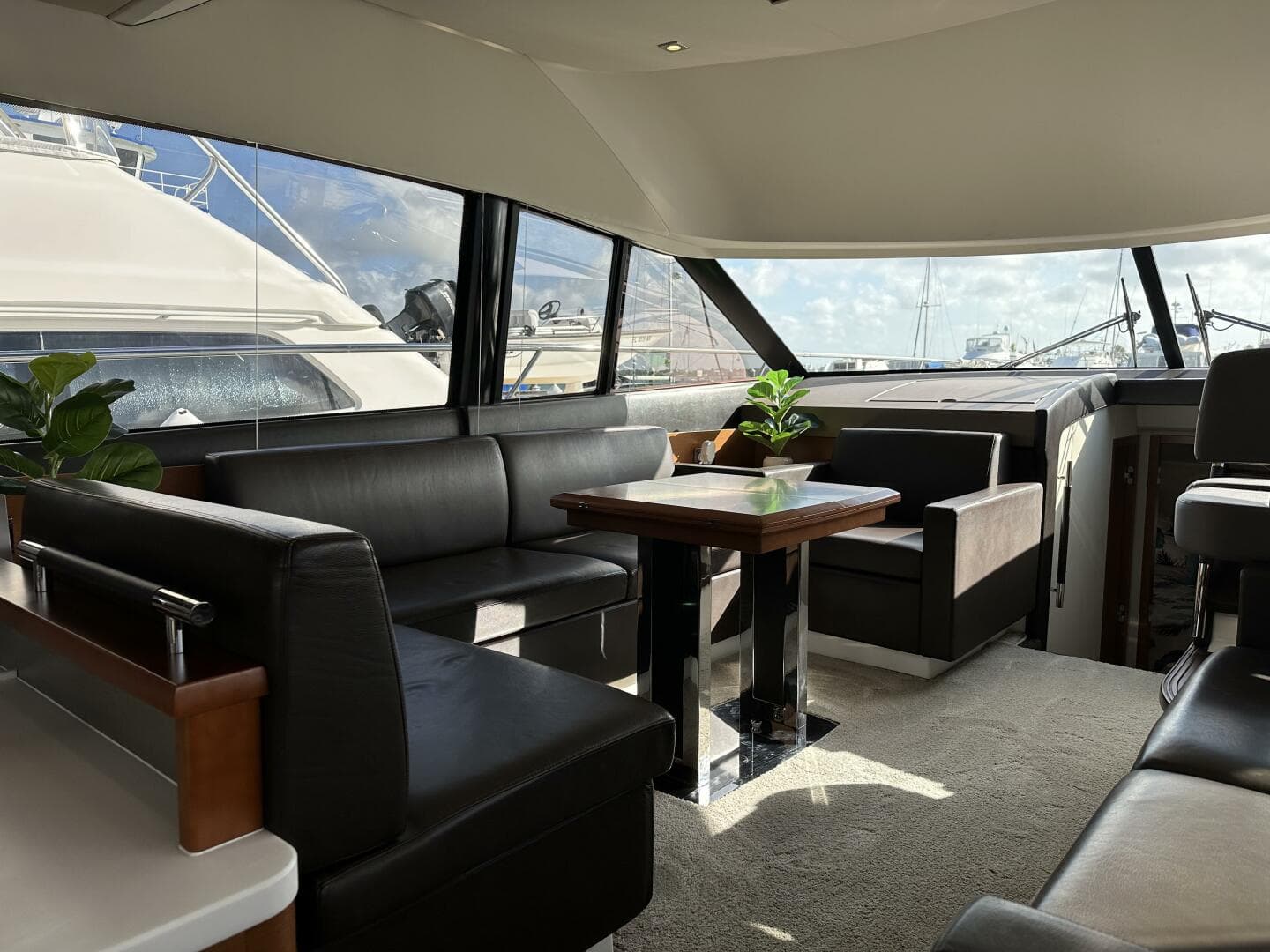 2015 Prestige — photo 18