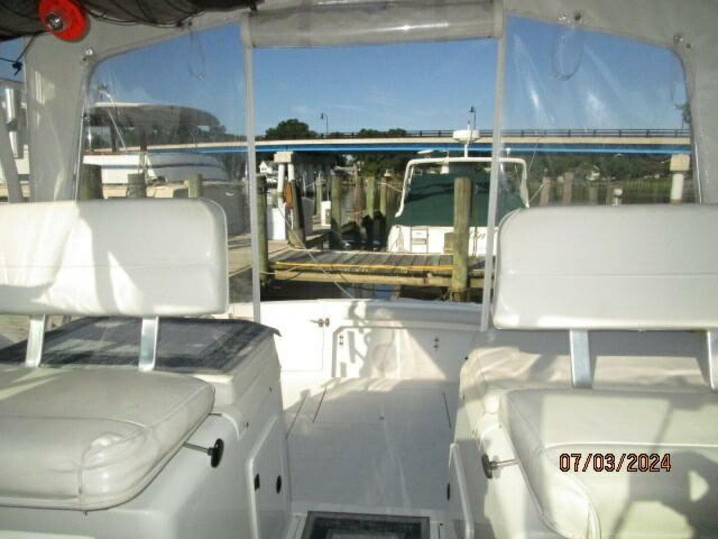 1996 Wellcraft 3300 Coastal — photo 29