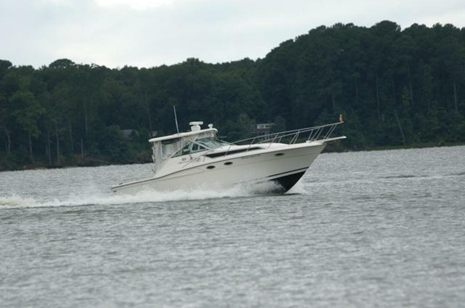 1996 Wellcraft 3300 Coastal — photo 11