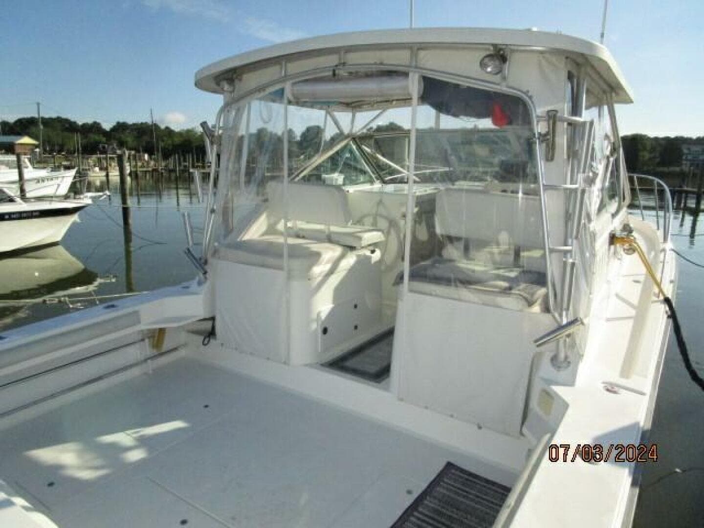 1996 Wellcraft 3300 Coastal — photo 22