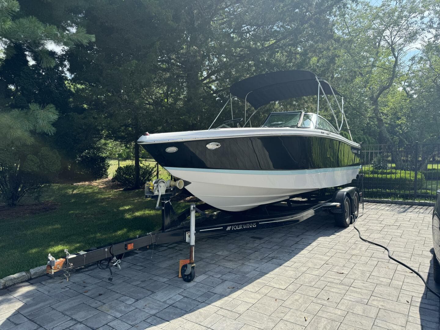 2019 Four Winns H230 — photo 1