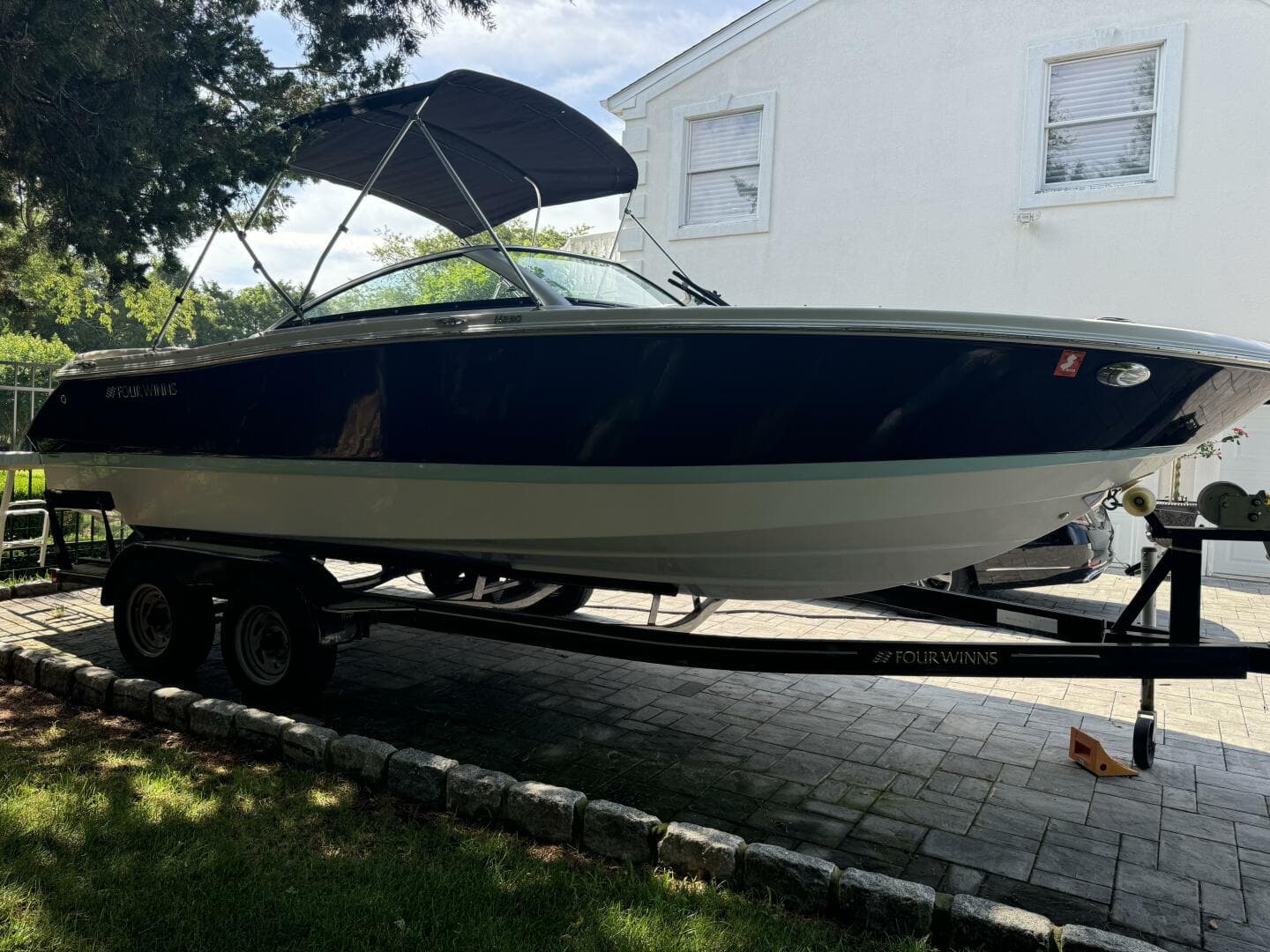 2019 Four Winns H230 — photo 2