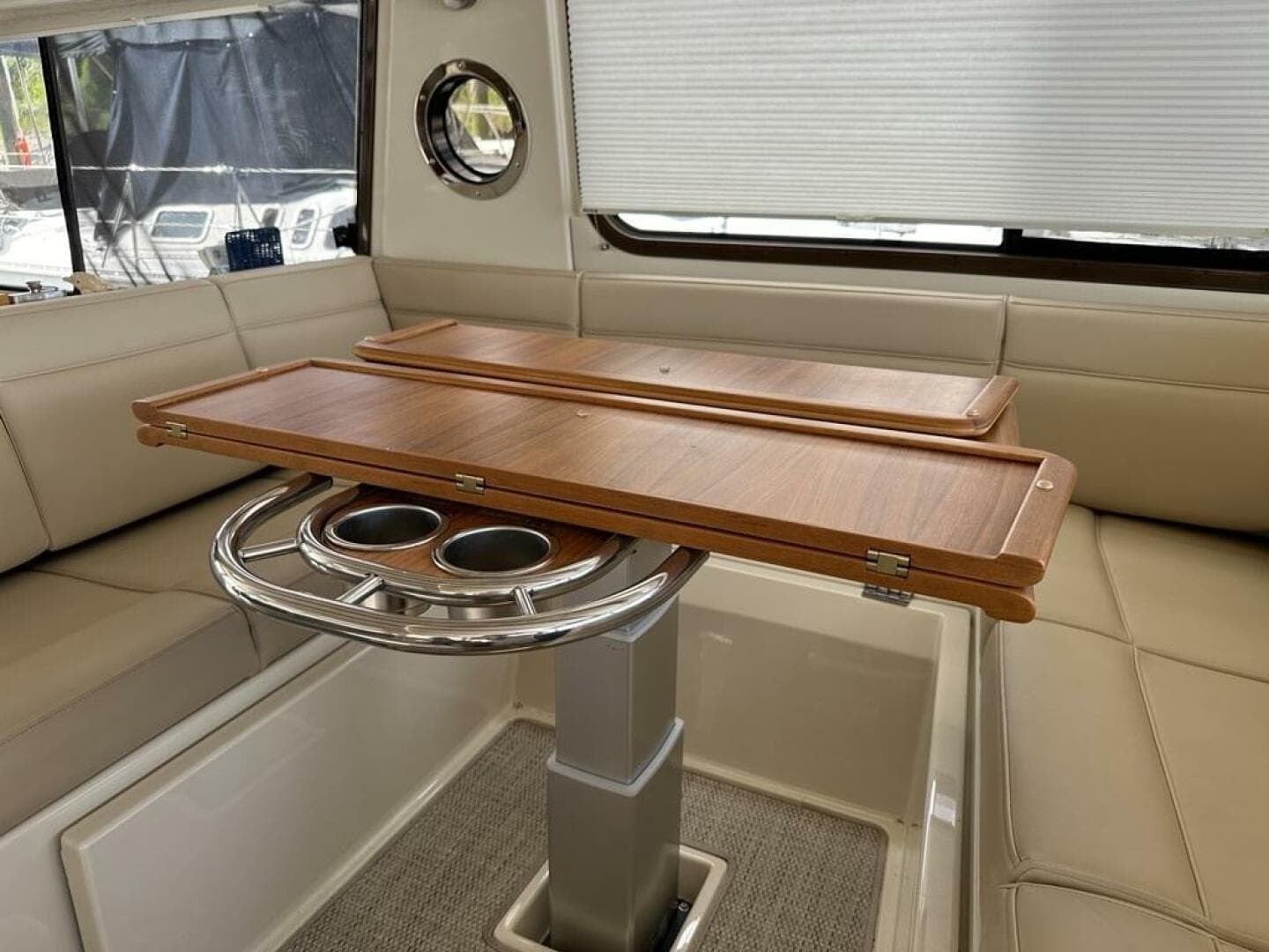 2020 Ranger Tugs R41 Cb — photo 30