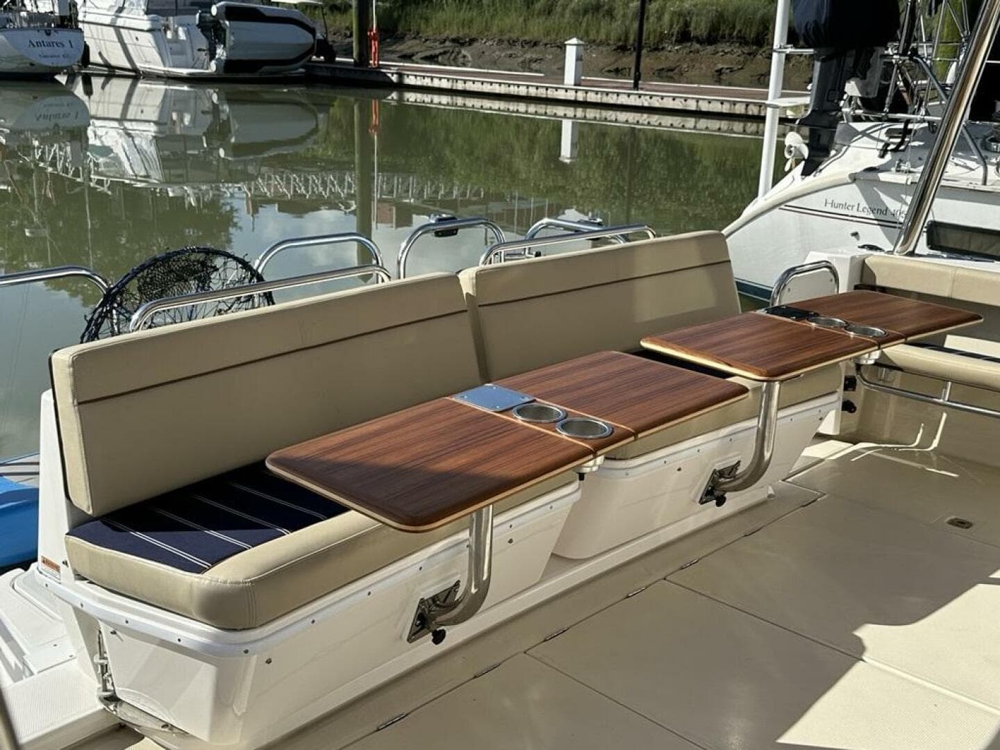 2020 Ranger Tugs R41 Cb — photo 13