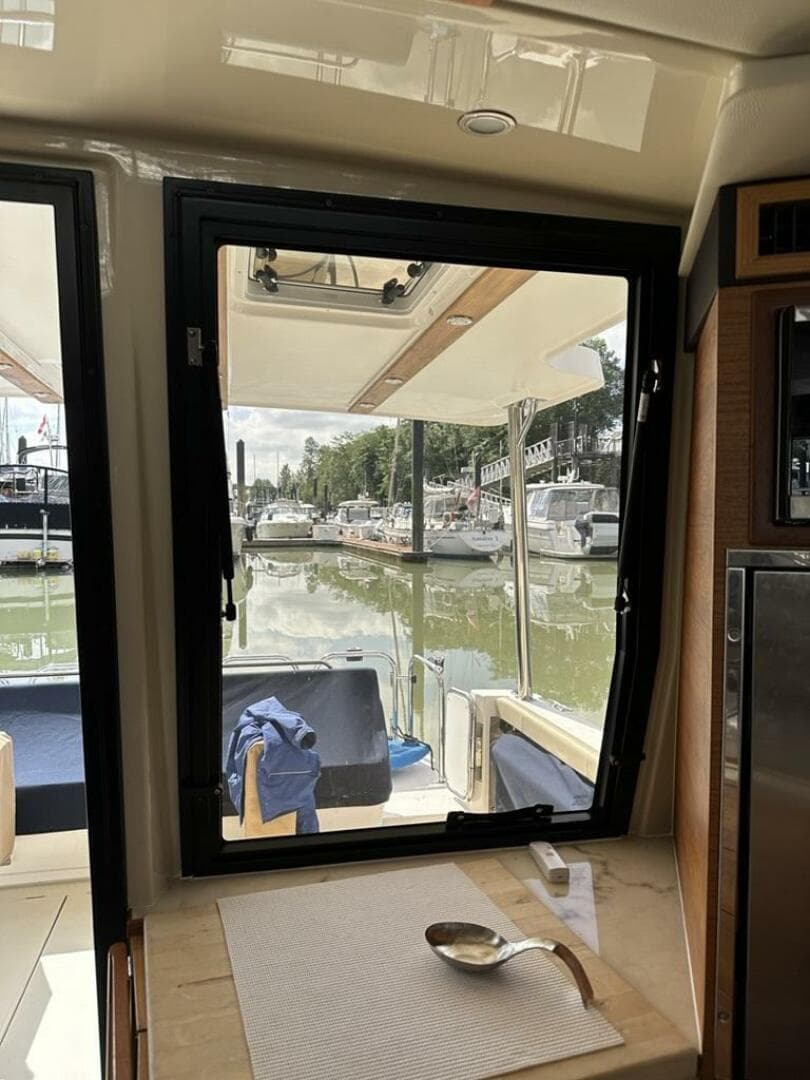 2020 Ranger Tugs R41 Cb — photo 20