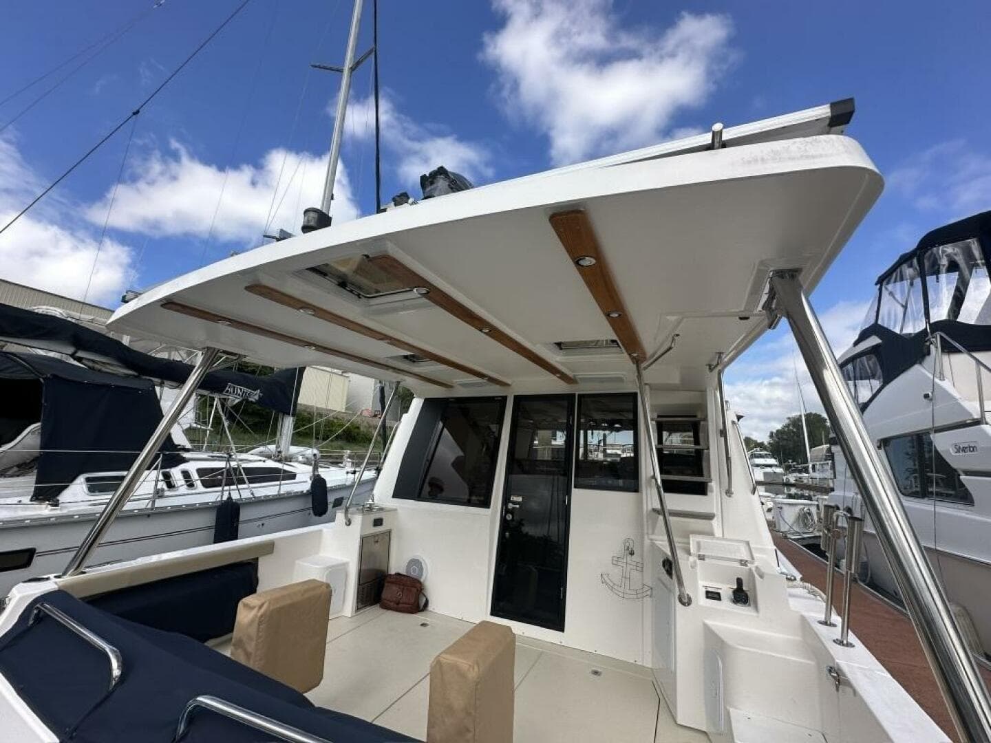 2020 Ranger Tugs R41 Cb — photo 32