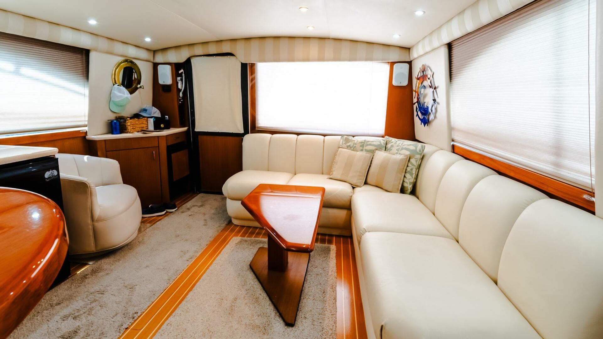 1998 Ocean Yachts 40 Convertible — photo 12