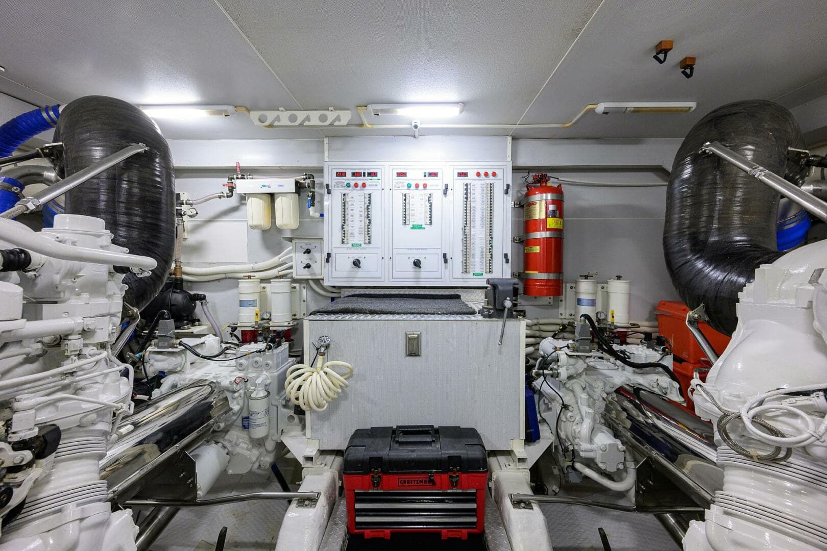 2005 Marquis My — photo 52