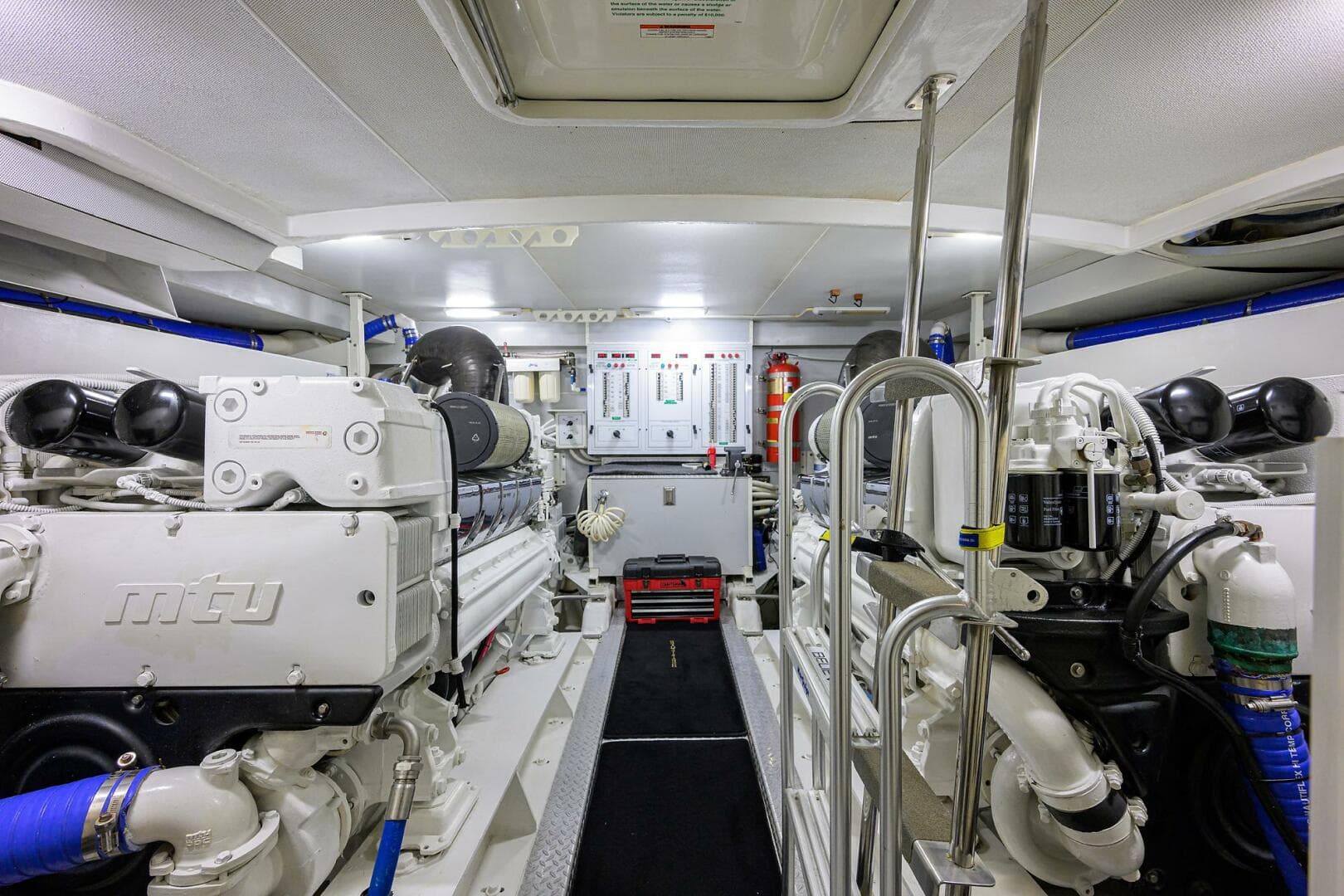 2005 Marquis My — photo 50