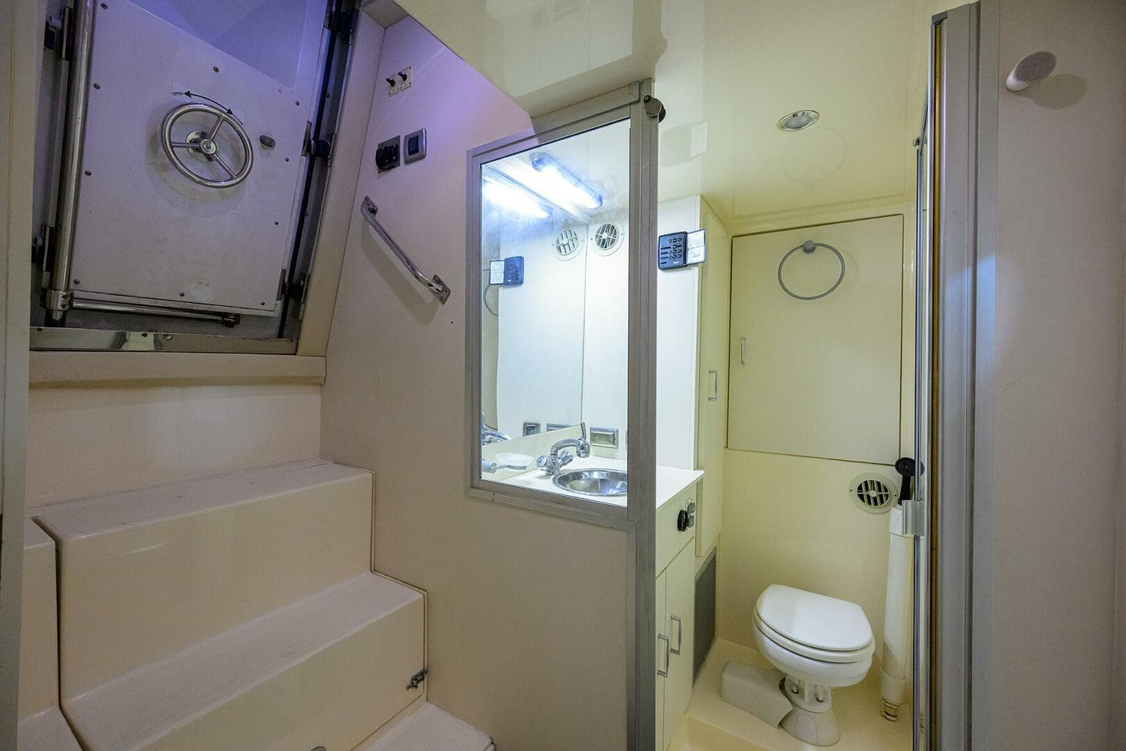 2005 Marquis My — photo 56