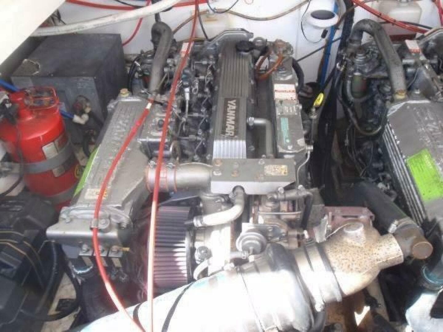 2001 Rampage 30 Express — photo 19