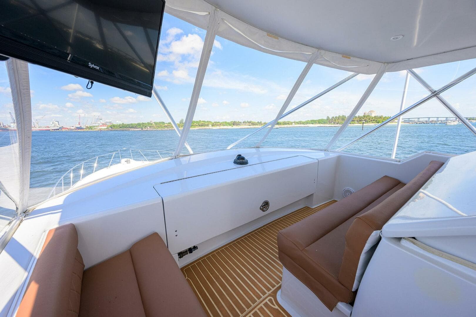 2001 Hatteras Convertible — photo 47