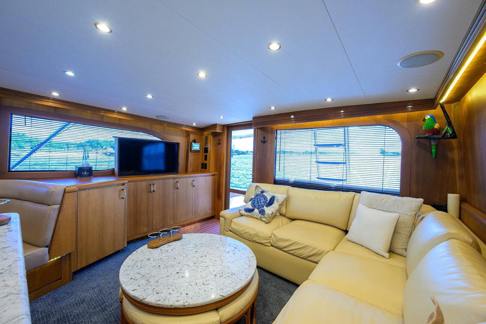 2001 Hatteras Convertible — photo 11