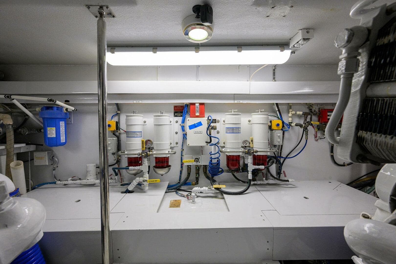 2001 Hatteras Convertible — photo 69