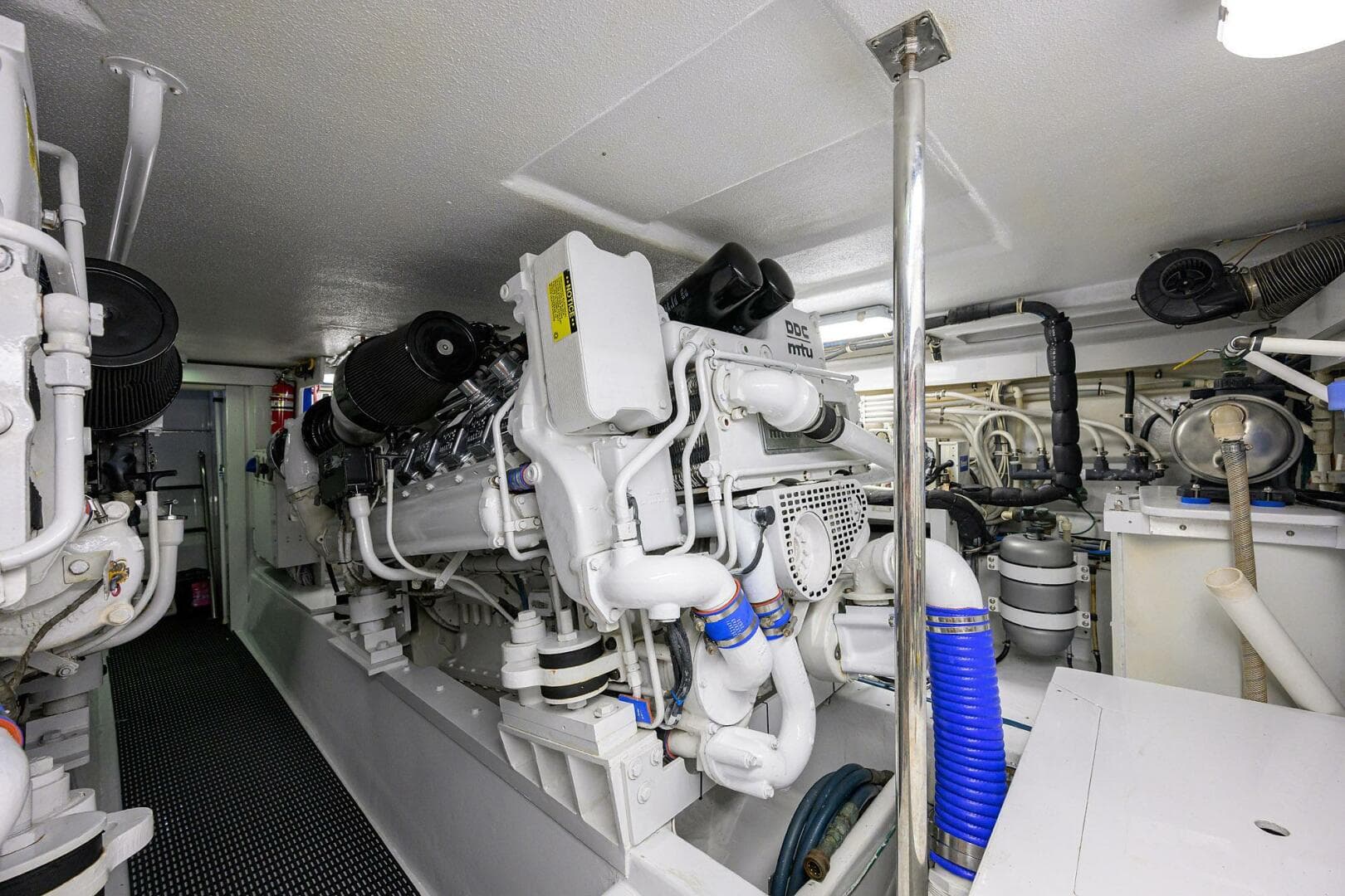 2001 Hatteras Convertible — photo 72