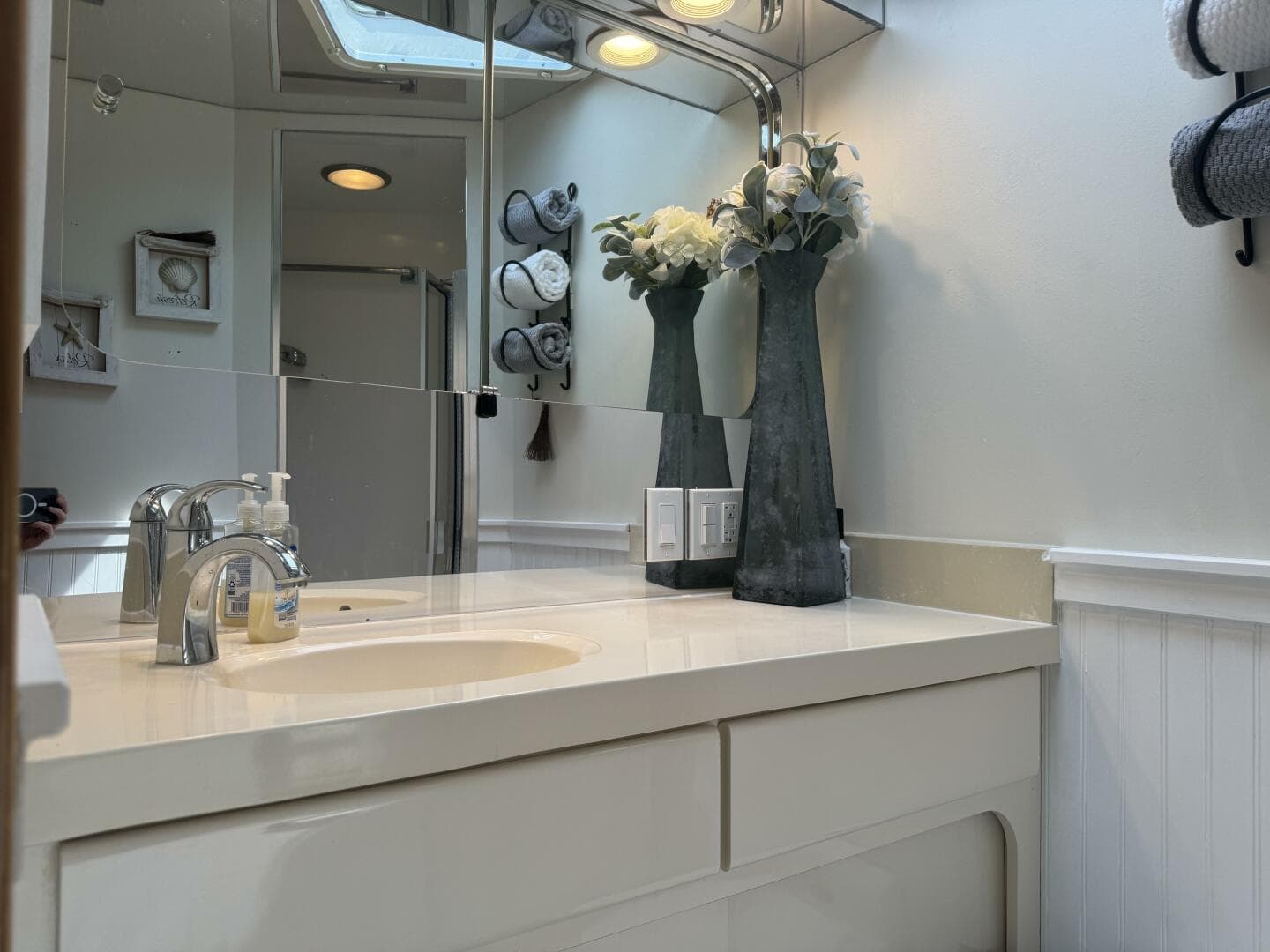 1994 Hatteras 54 Yacht — photo 44