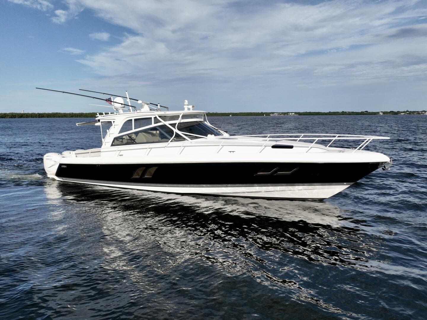 2019 Intrepid 475 Sport Yacht — photo 36