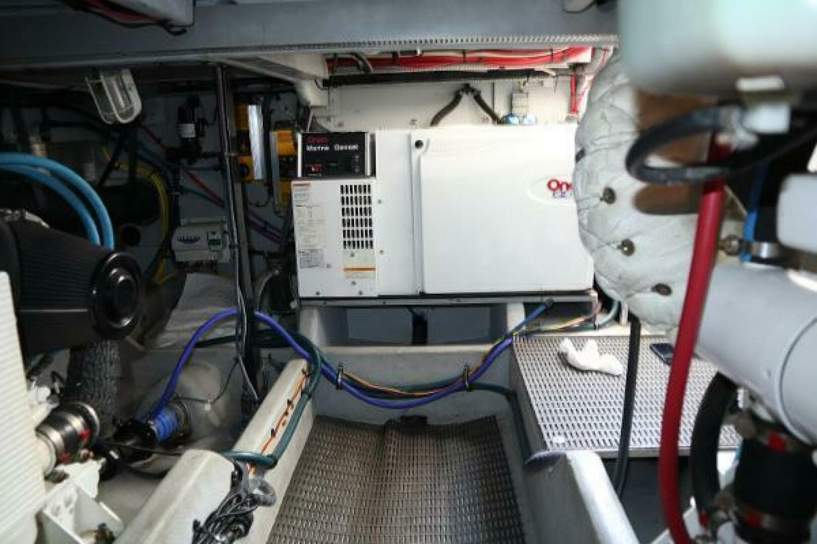 2007 Meridian 411 Sedan — photo 50