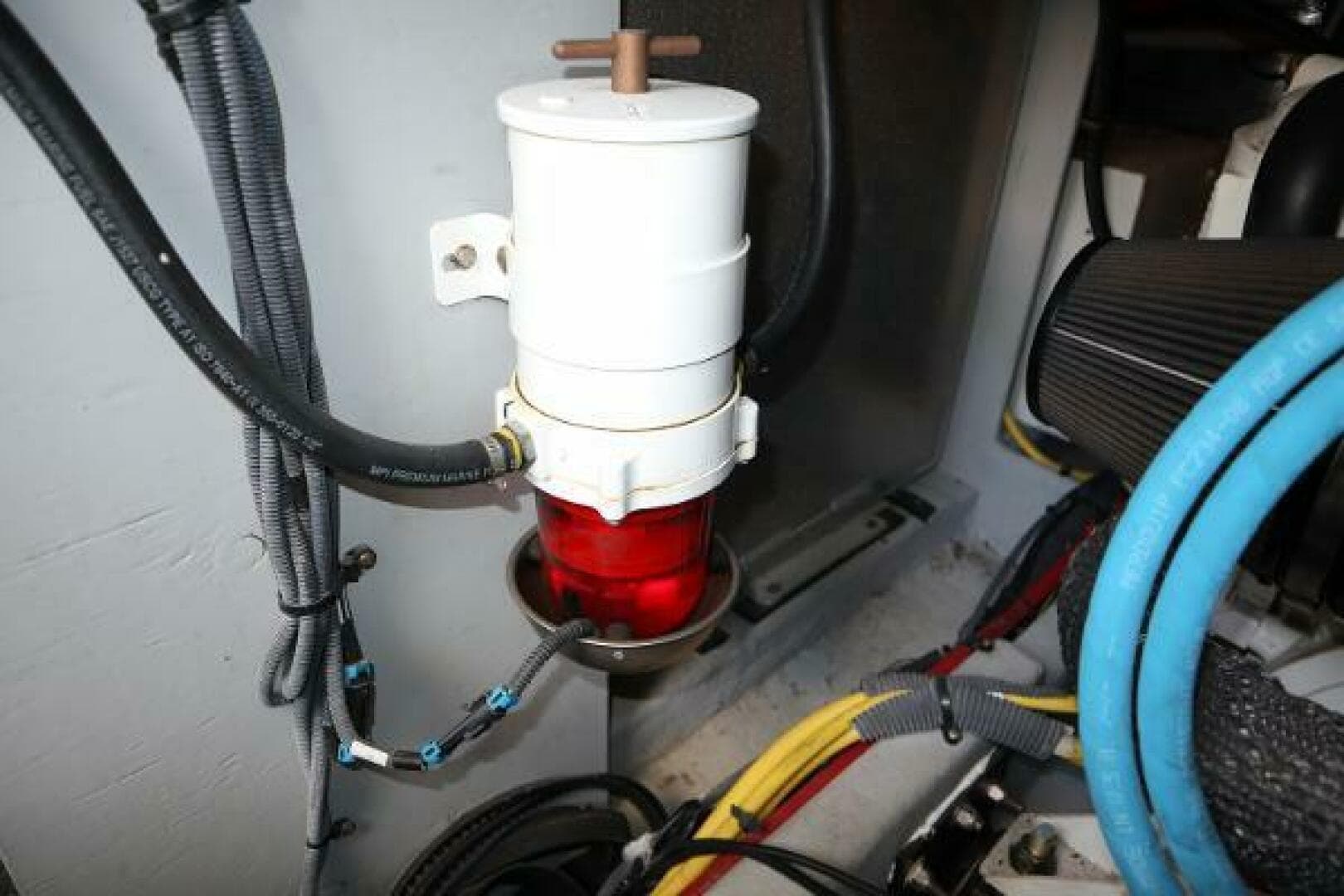 2007 Meridian 411 Sedan — photo 44