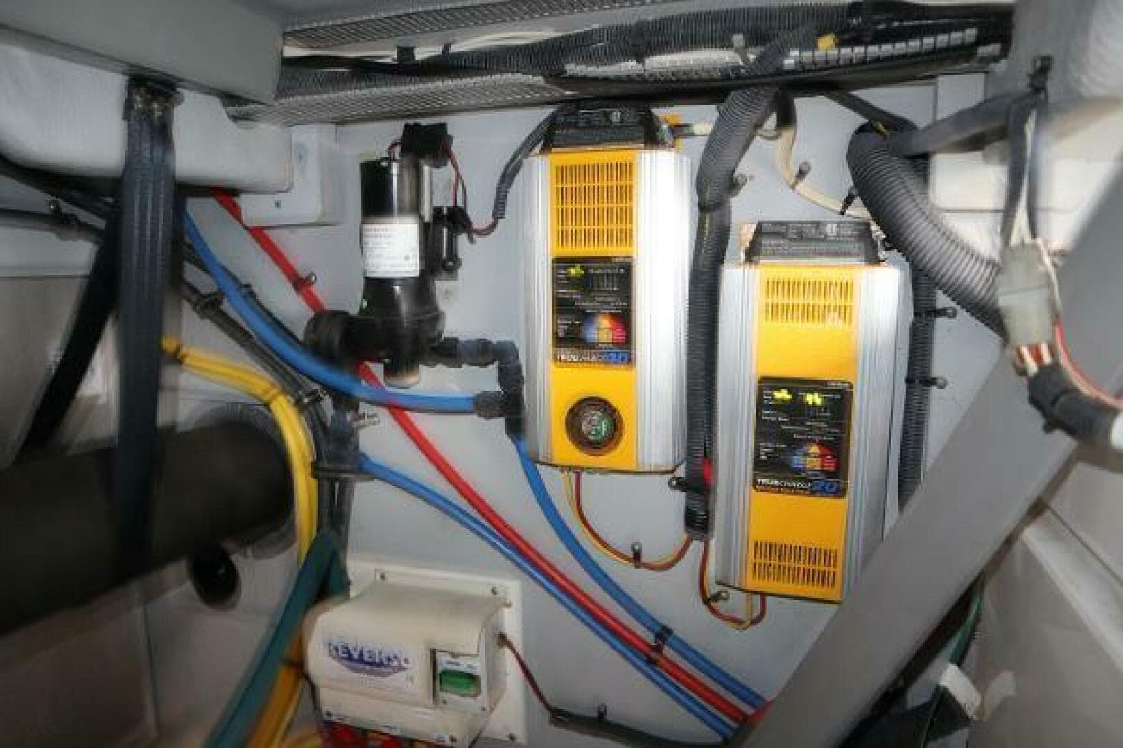 2007 Meridian 411 Sedan — photo 43