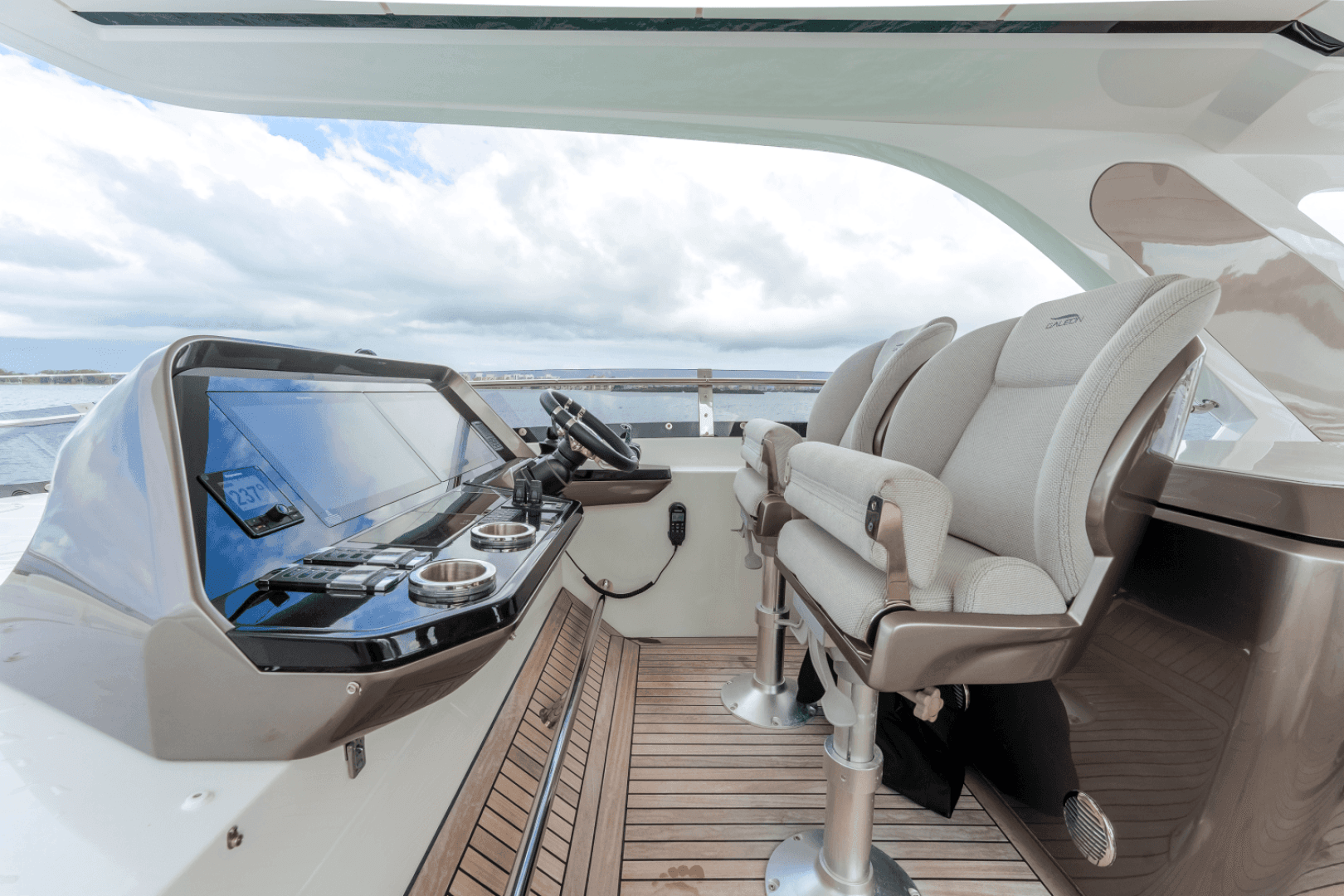 2023 Galeon 800 FLY — photo 76